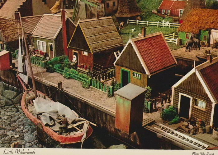 Little Netherlands - Old Postcard Of Little Netherlands